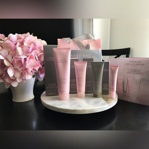 MARY KAY TIMEWISE 3D MIRACLE SET NORMAL/ DRY SKIN ALL FULL SIZE PRODUCTS